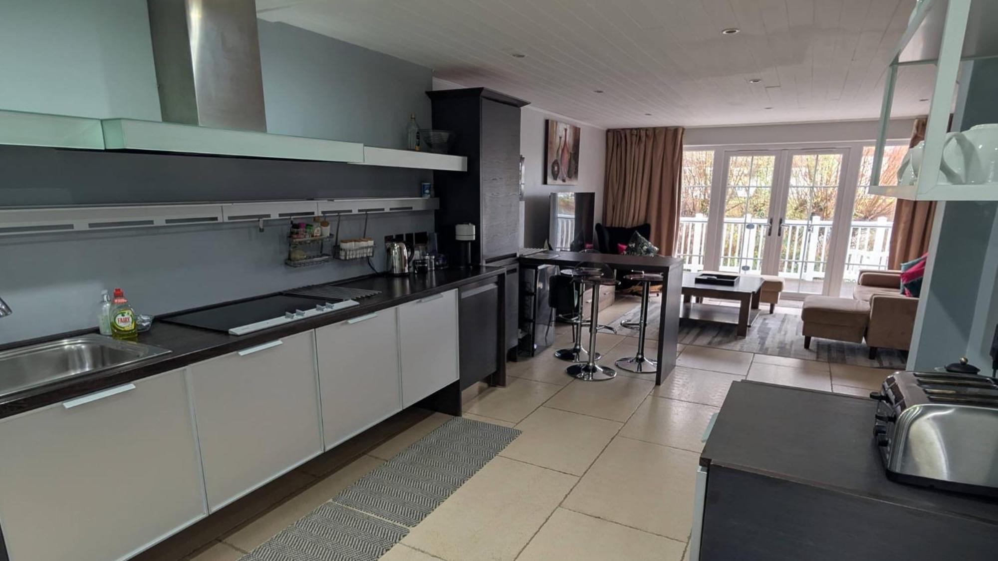 Charming Lake House Nature Retreat In Cotswold Water Park, South Cerney Near 시런세스터 외부 사진